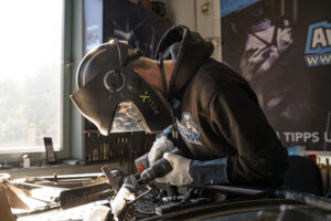 Welding aluminum spoon tig welding