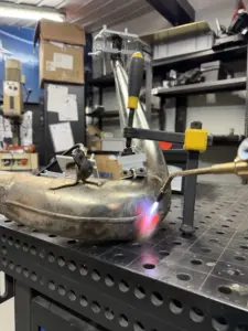 zweitakt-auspuffbirne-reparatur-vorbereitung
